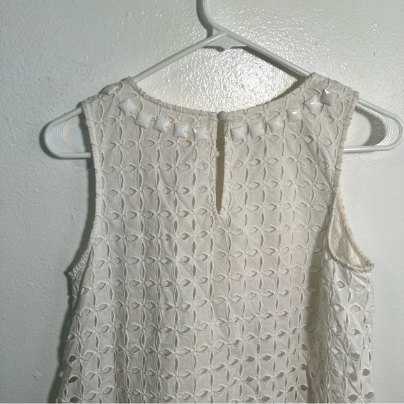 Maeve Anthropologie Monika Beaded Eyelet Sleeveless Peplum Blouse White XS - Picture 9 of 13
